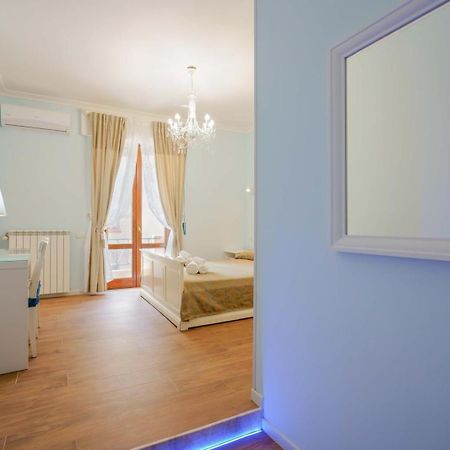 Al Teatro Lirico Hotel Cagliari Buitenkant foto