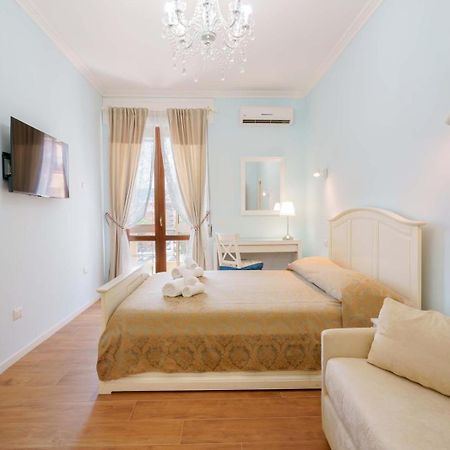 Al Teatro Lirico Hotel Cagliari Buitenkant foto
