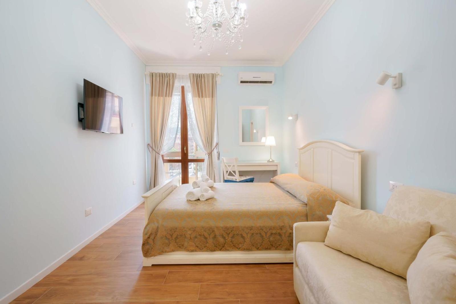 Al Teatro Lirico Hotel Cagliari Buitenkant foto
