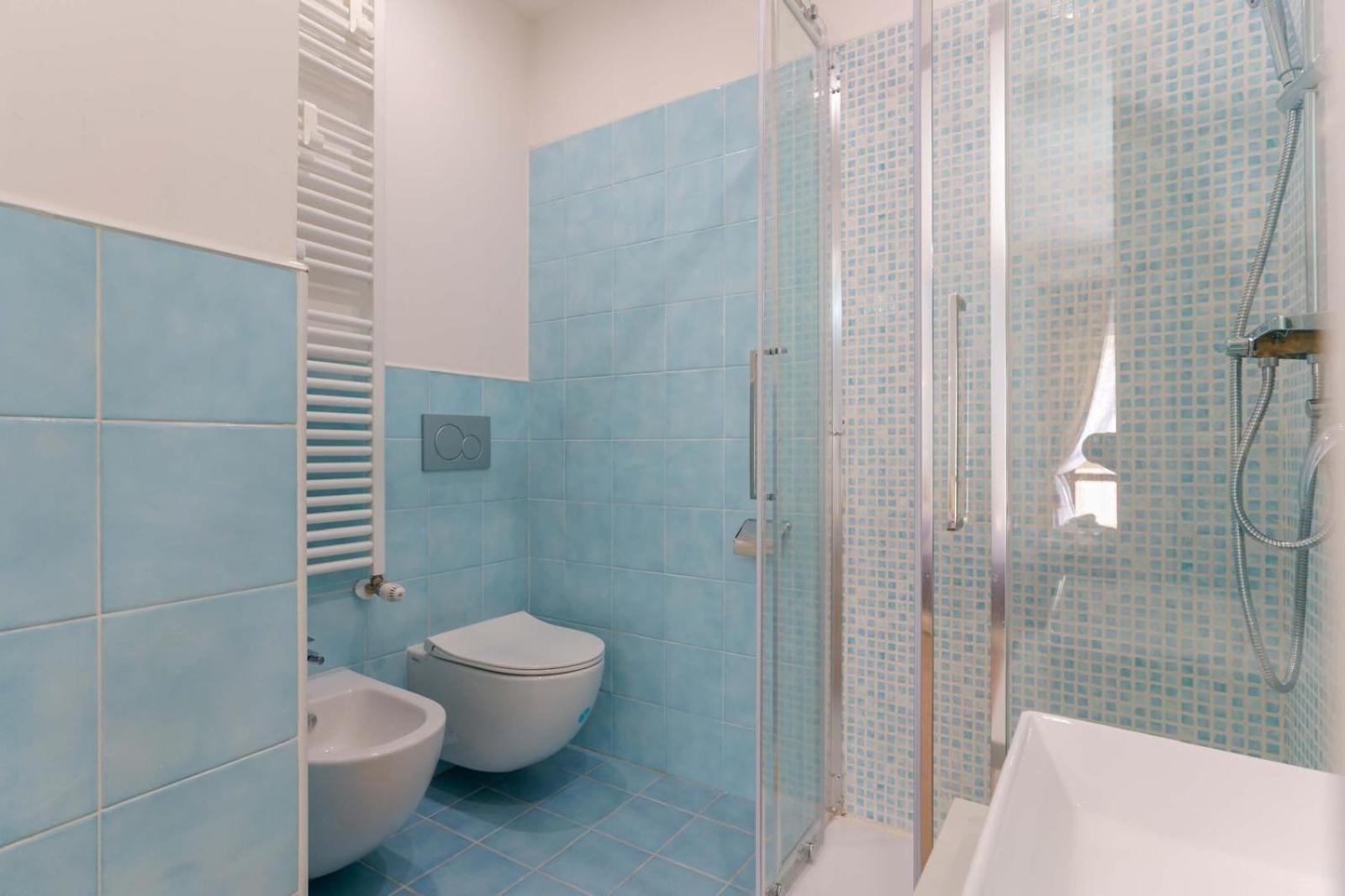 Al Teatro Lirico Hotel Cagliari Buitenkant foto